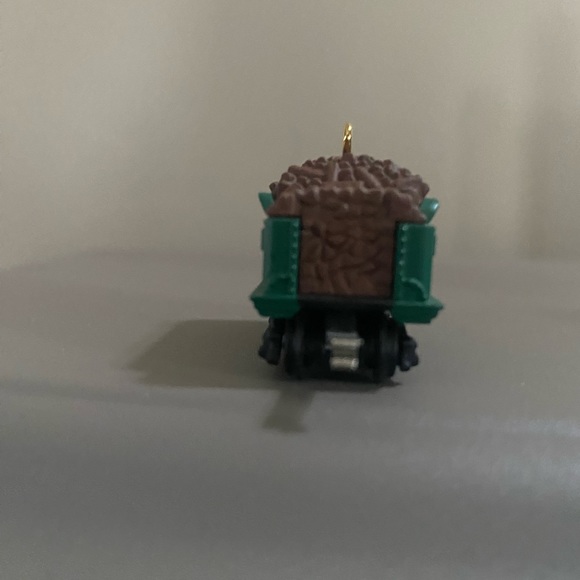 Hallmark Keepsake Ornament Lionel Train - Picture 4 of 5